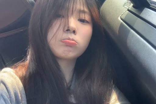 鹿晗被曝出轨！醉酒和女网红躺床上私密照片泄露关晓彤遭牵连